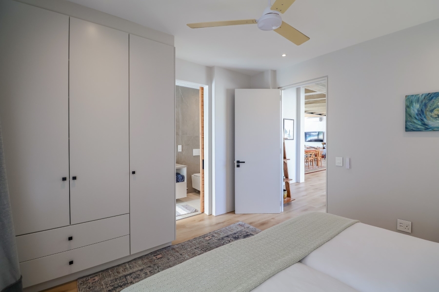 4 Bedroom Property for Sale in Whale Rock Hill Western Cape